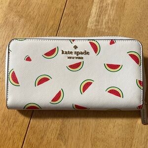 Kate spade zip wallet